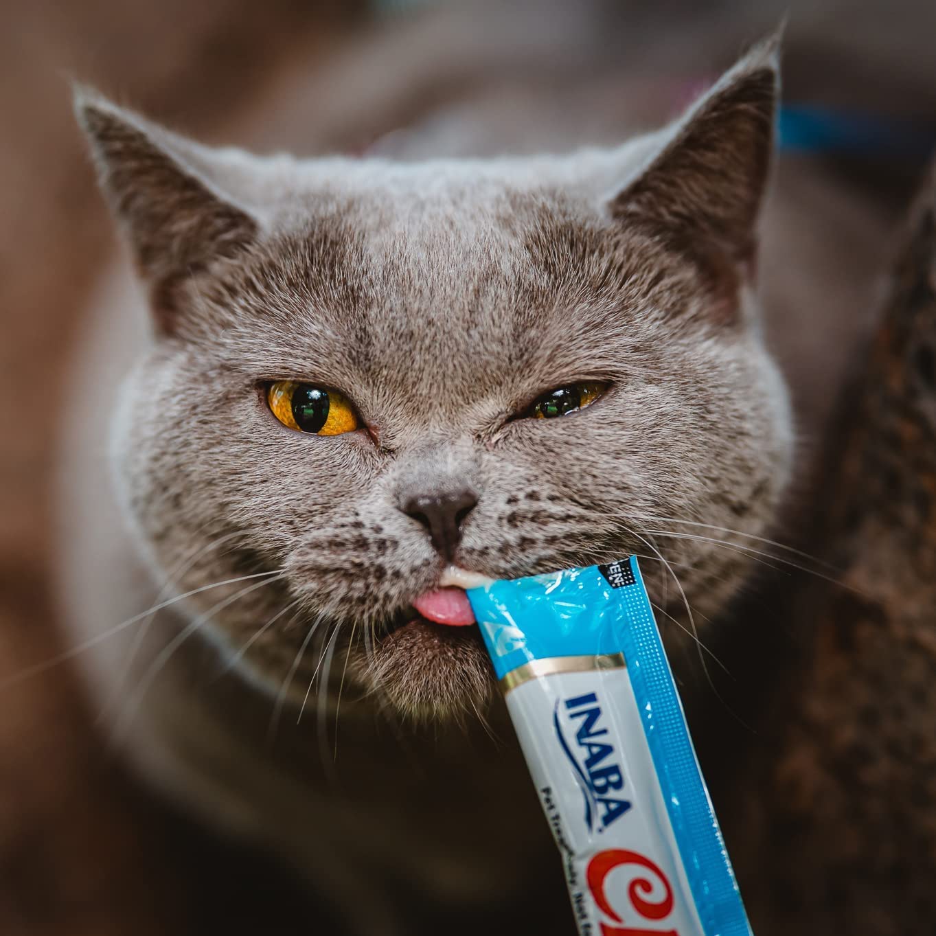 INABA Churu — Snack Cremoso Lickable sin Granos con Vitamina E y Taurina para Gato