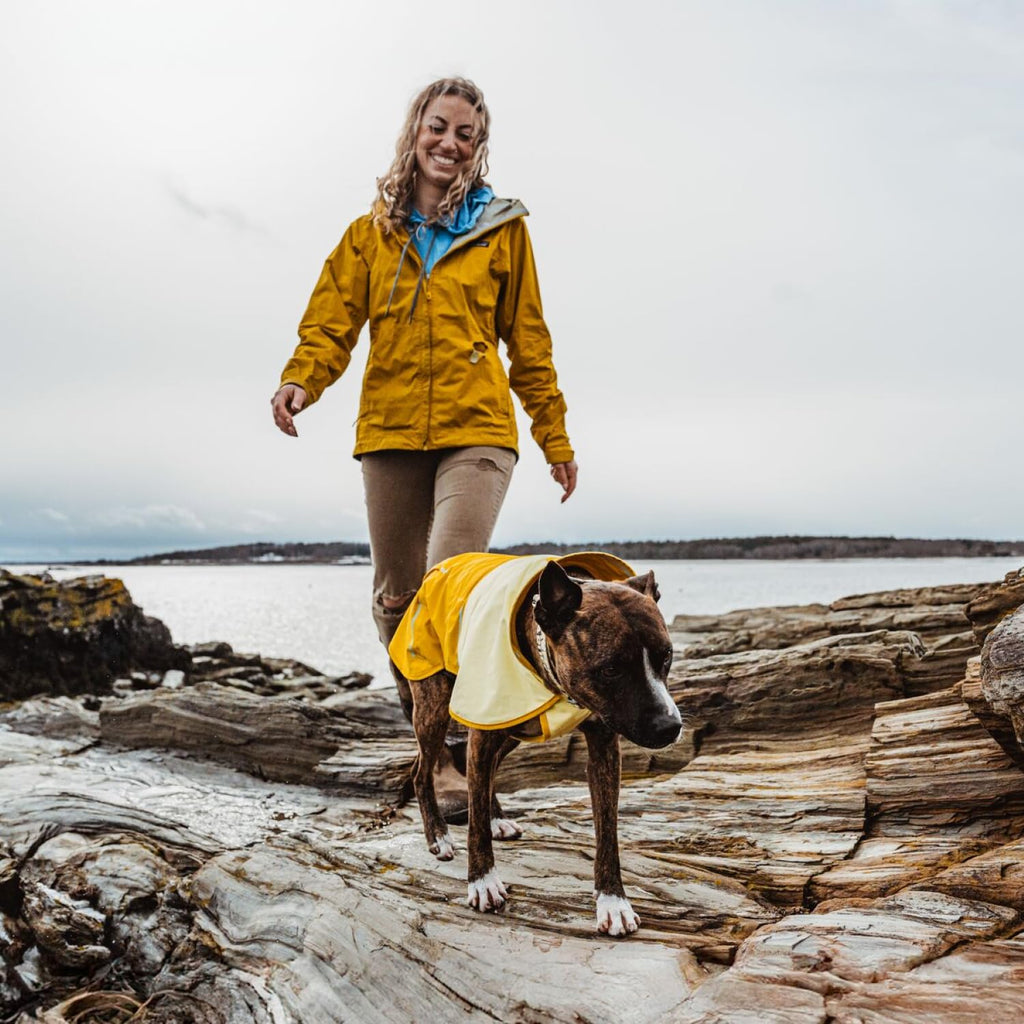 Ruffwear Sun Shower — Impermeable Cortavientos Ultraligero para Perro