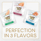 Purina Fancy Feast Purely Natural — Paquete Variado de Snacks para Gatos con Pollo, Atún y Salmón (5 sobres de 10 piezas c/u)