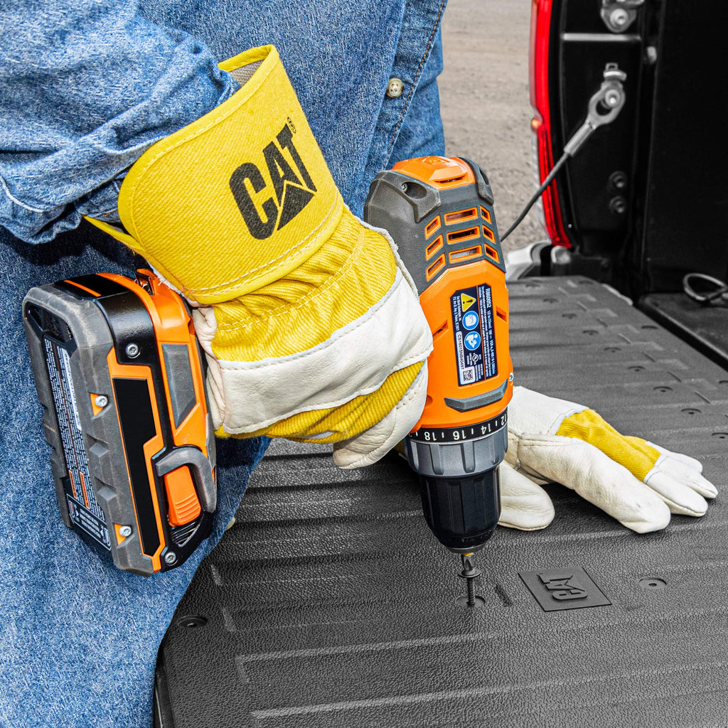 CAT Caterpillar — Tapete Protector de Compuerta Trasera para Camioneta Pick-Up, Hule Ultra Resistente de Alto Rendimiento, Universal Recortable 62" x 21" (CAMT-1509), Negro